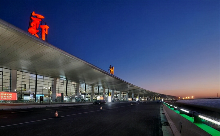 北京首都航空成功开通郑州出发的两条国际货运新航线，提升了物流运输效率